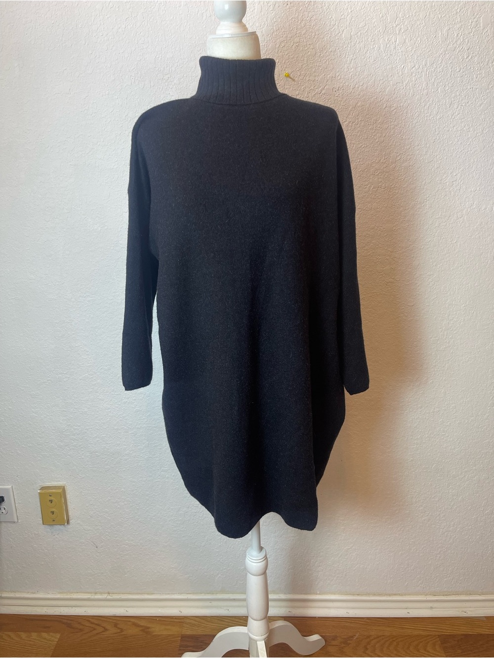 POMANDER PLACE Winter black Vivianne Dress size XL - Picture 2 of 10